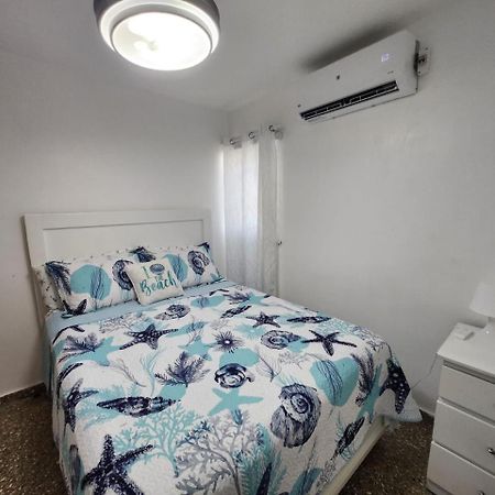 Beachfront Apartment, Quiet 4 Beds, 1 Bath, Ac, Wi-Fi, Hot Water, In Paraiso Near Los Patos Paraíso Exterior foto