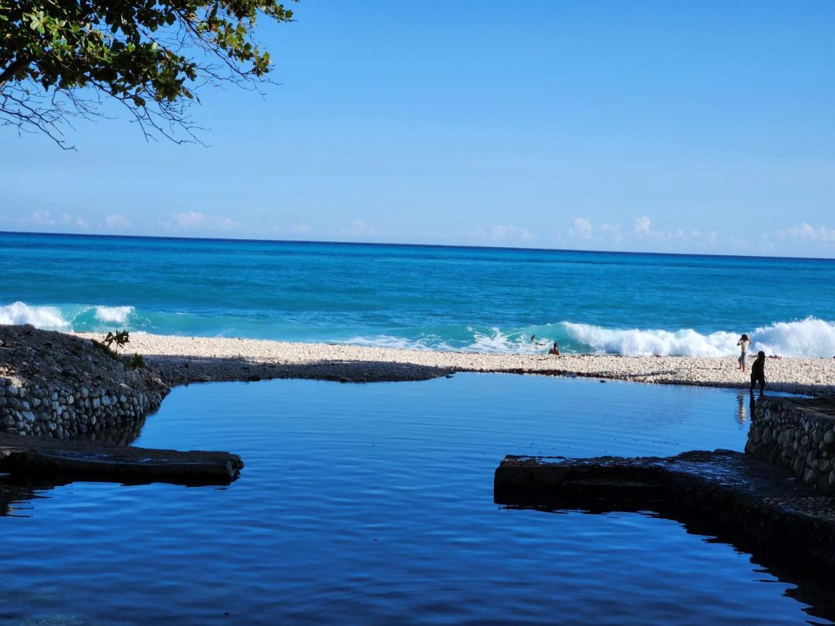 Beachfront Apartment, Quiet 4 Beds, 1 Bath, Ac, Wi-Fi, Hot Water, In Paraiso Near Los Patos Paraíso Exterior foto